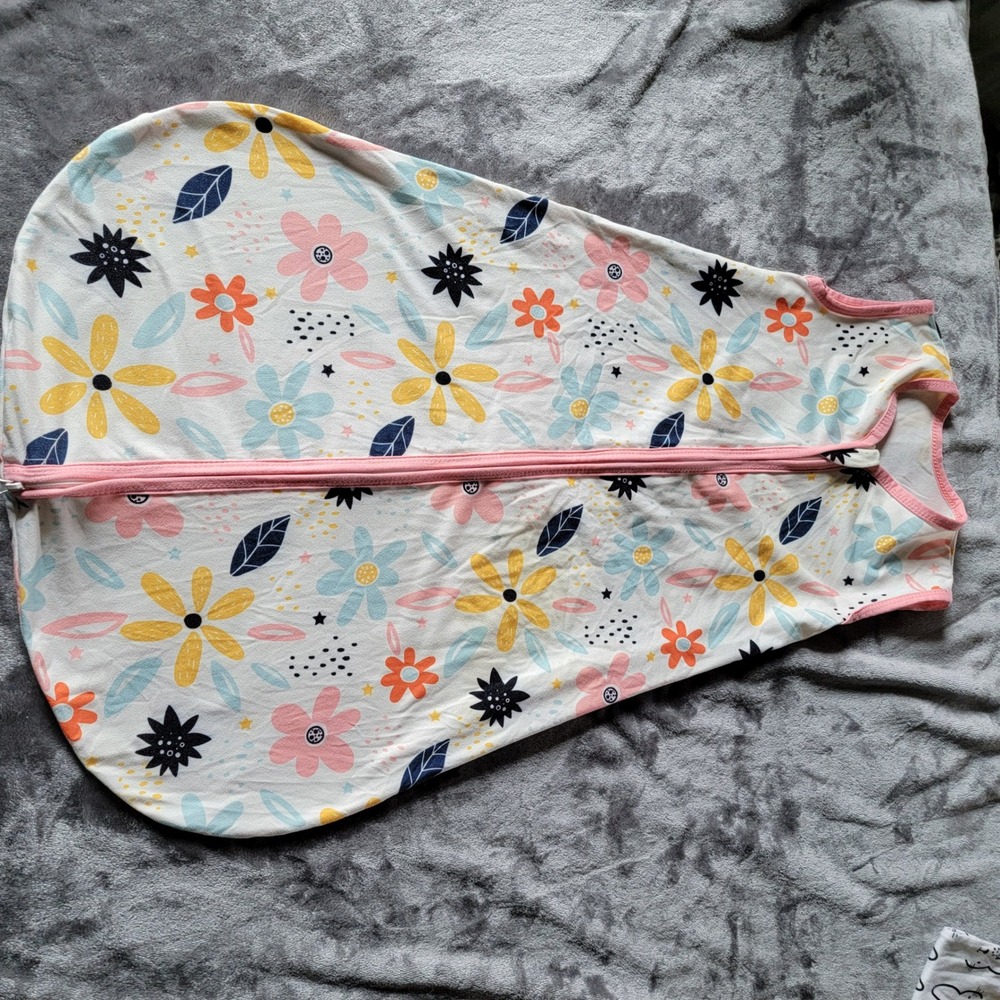 BSTOPPT Baby Sleep Sack Size S White Floral Rayon Cotton Excellent 732